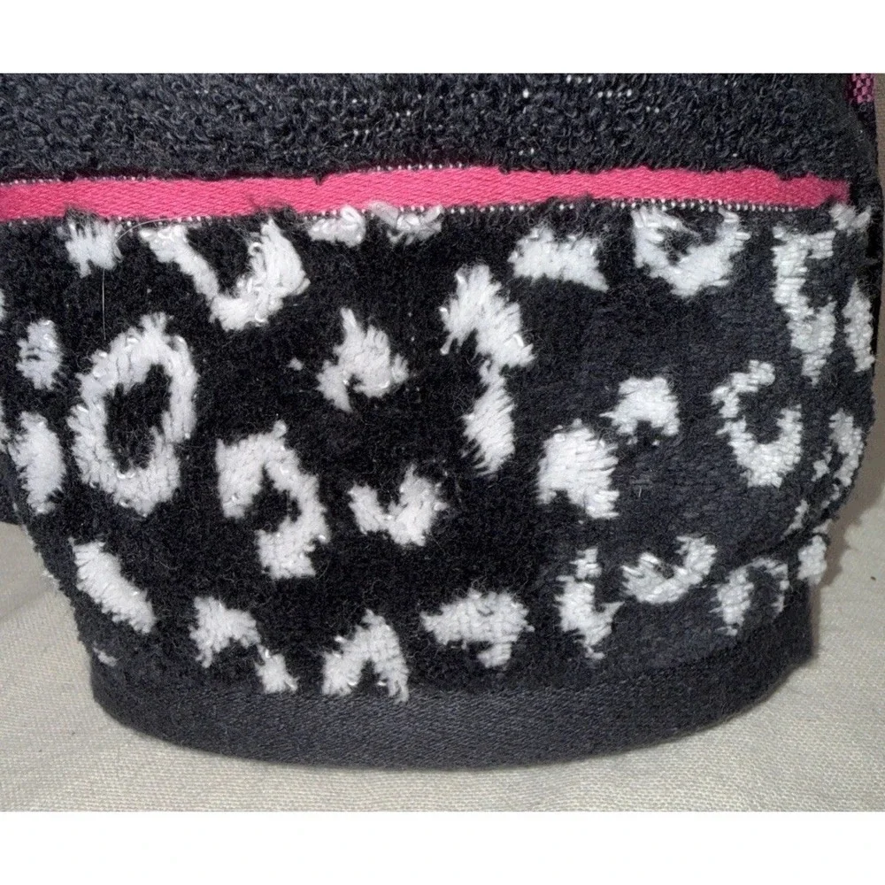 NEW Betsey Johnson 2 Pc Hand Towel Set Black Leopard 100% Cotton Qty Discount